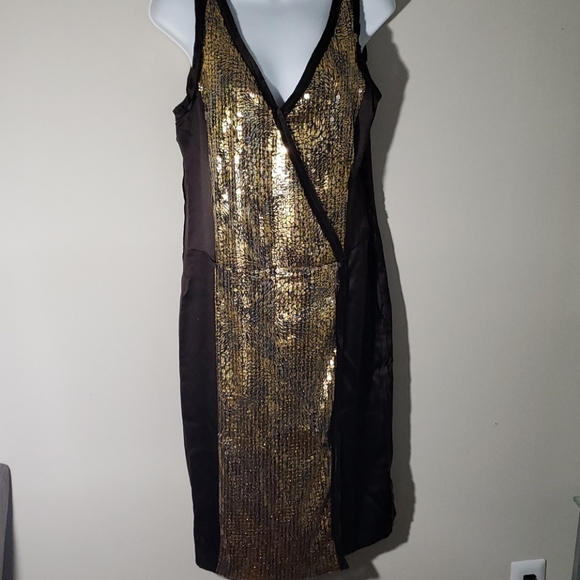 NWT- Magaschoni Silk & Sequin Dress, Size 8, $422 - Picture 1 of 8